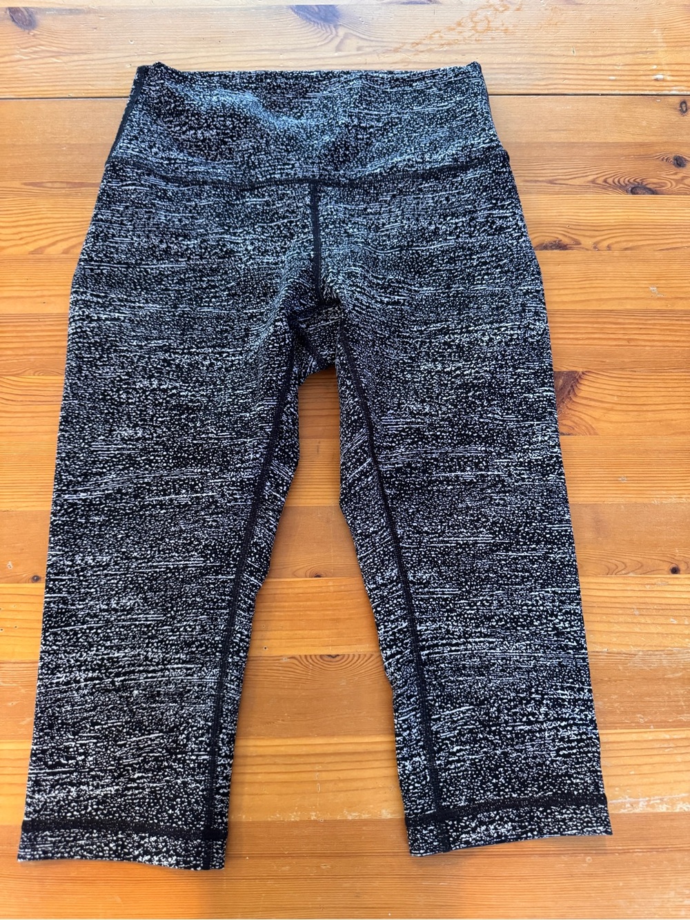 lululemon athletica Black Heather Capri Leggings